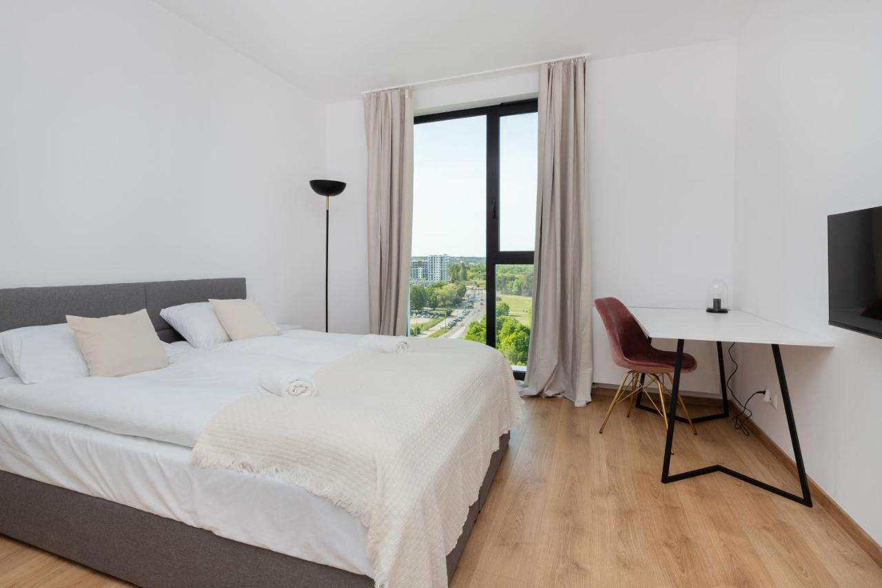 Tarasy Baltyku Apartments & Parking & Balcony By Noclegi Renters Gdańsk Kültér fotó