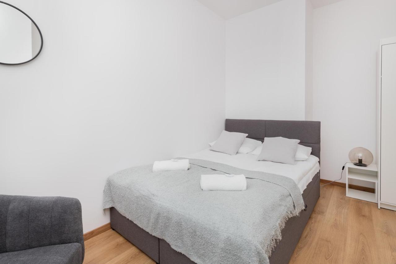 Tarasy Baltyku Apartments & Parking & Balcony By Noclegi Renters Gdańsk Kültér fotó