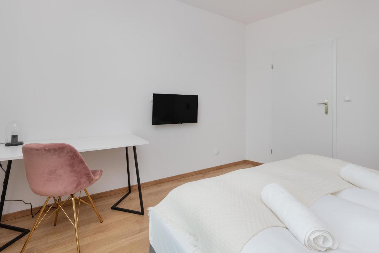 Tarasy Baltyku Apartments & Parking & Balcony By Noclegi Renters Gdańsk Kültér fotó