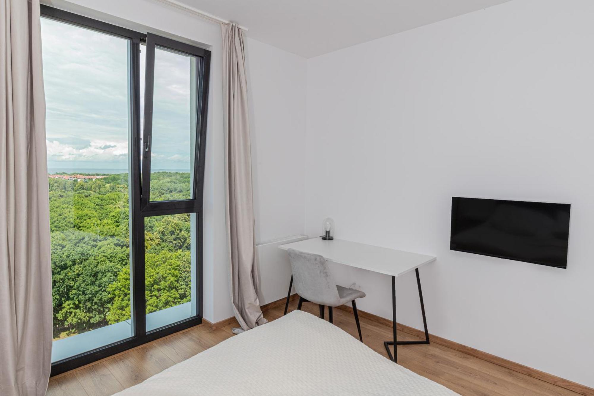 Tarasy Baltyku Apartments & Parking & Balcony By Noclegi Renters Gdańsk Kültér fotó
